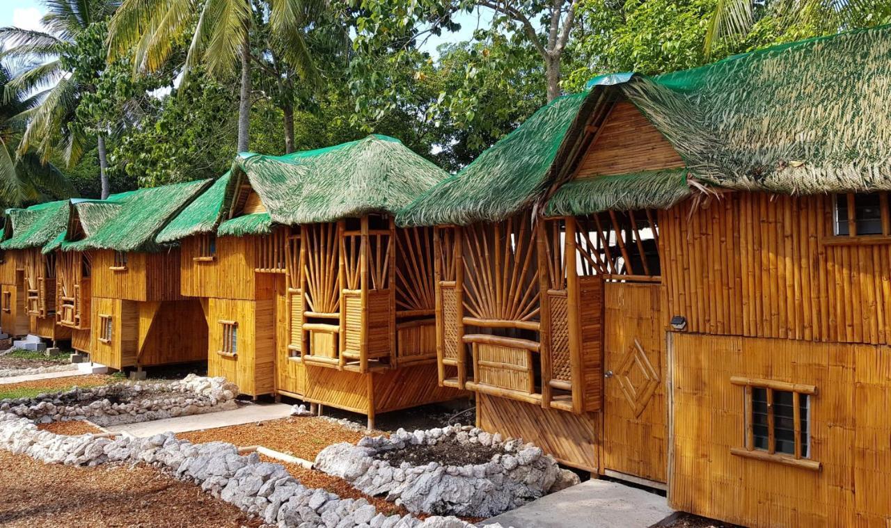 Nirvana Resort & Dive Centre - Moalboal Kültér fotó